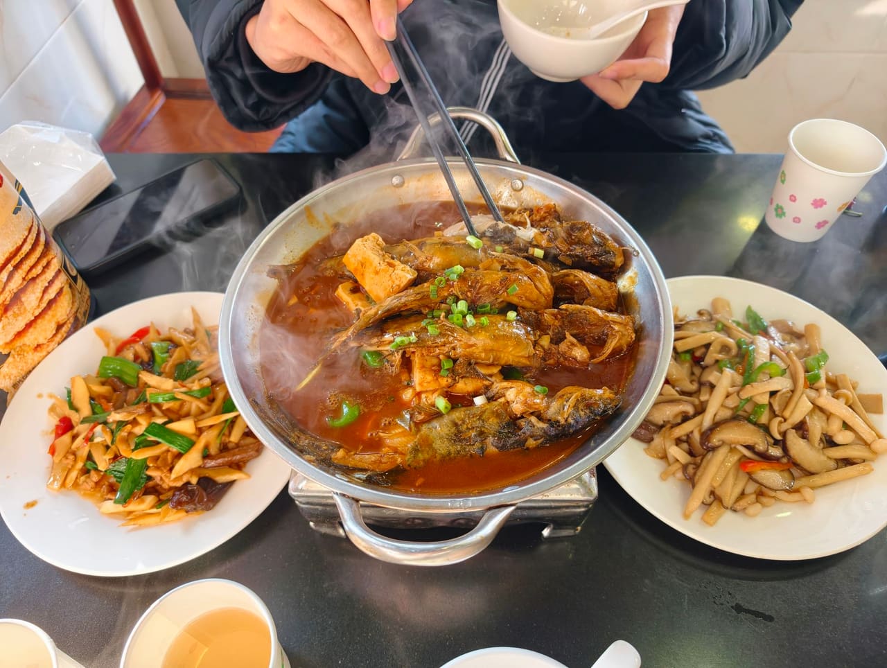 老虎土菜馆·农家土菜(月亮湾蔡村店)