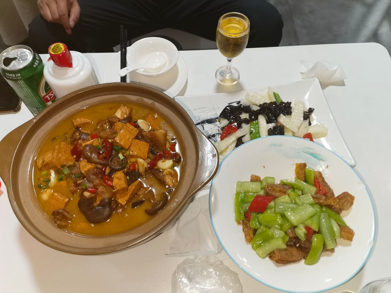 董得吃传统菜（董得吃喜宴楼）