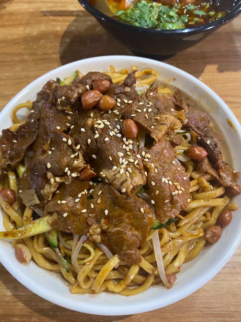 晓马鸭店特色面馆