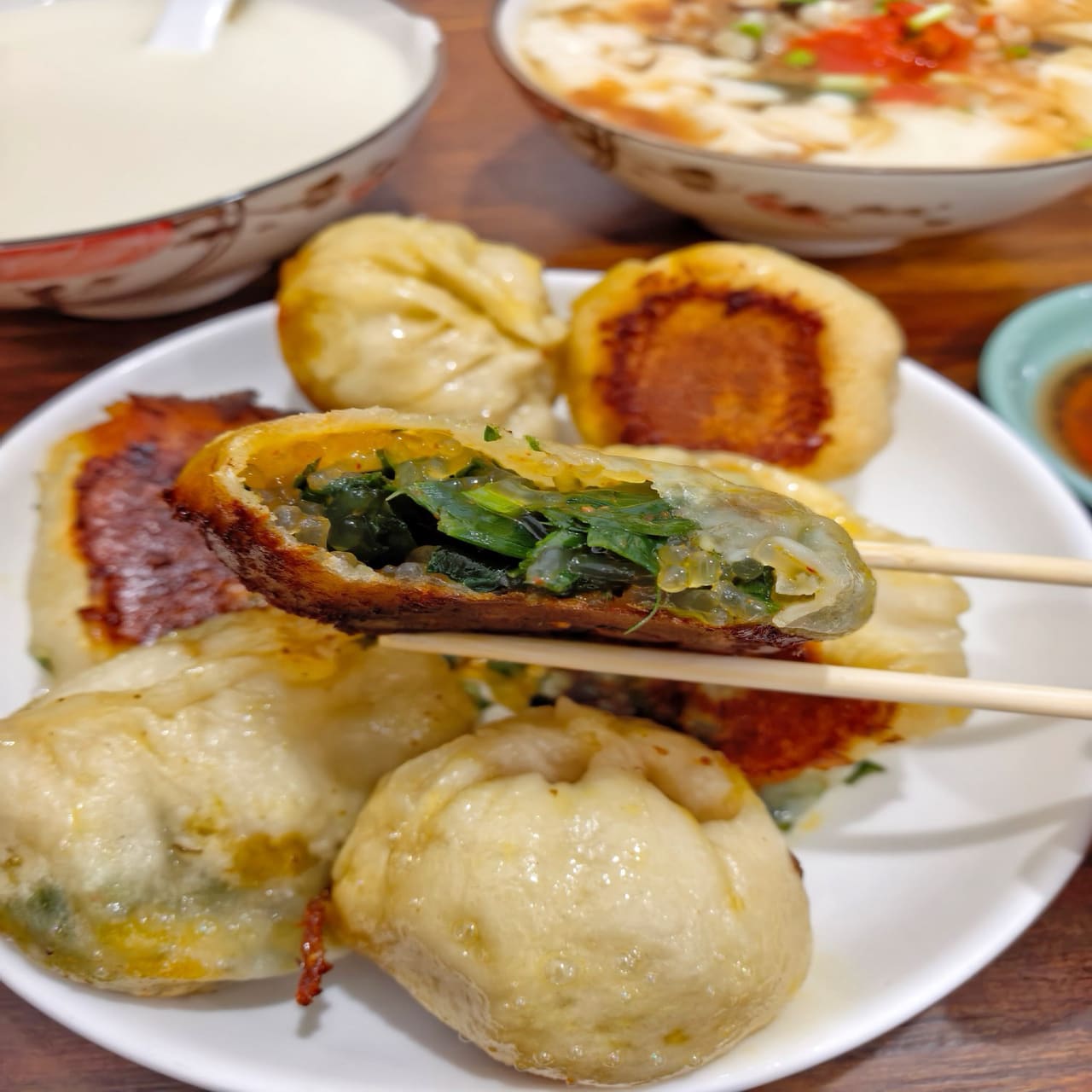 鸡毛山锅贴