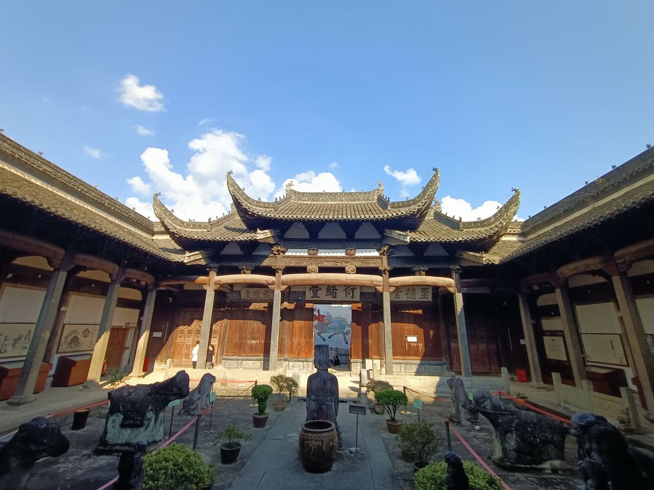 绩溪三雕博物馆