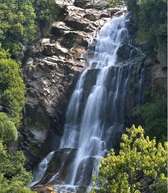 灵山大峡谷