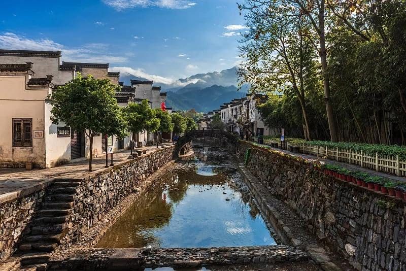 龙川水街
