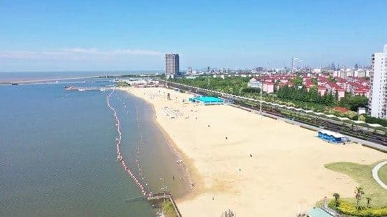 金山城市沙滩
